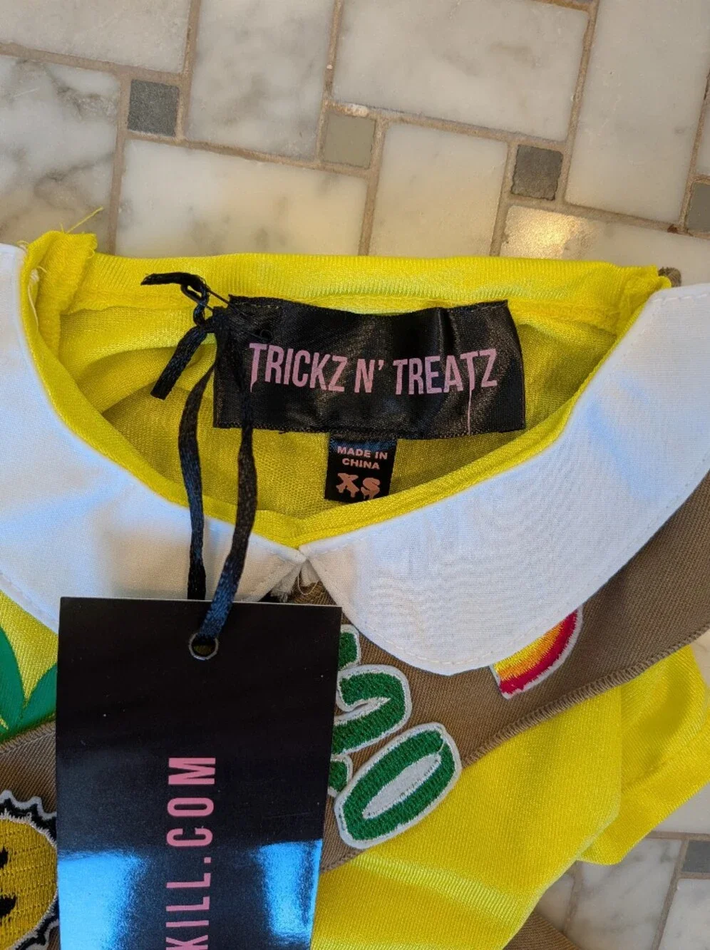 NWT Yellow and Brown Pot Brownie Scout-Inspired Dog Costume with Sash XS